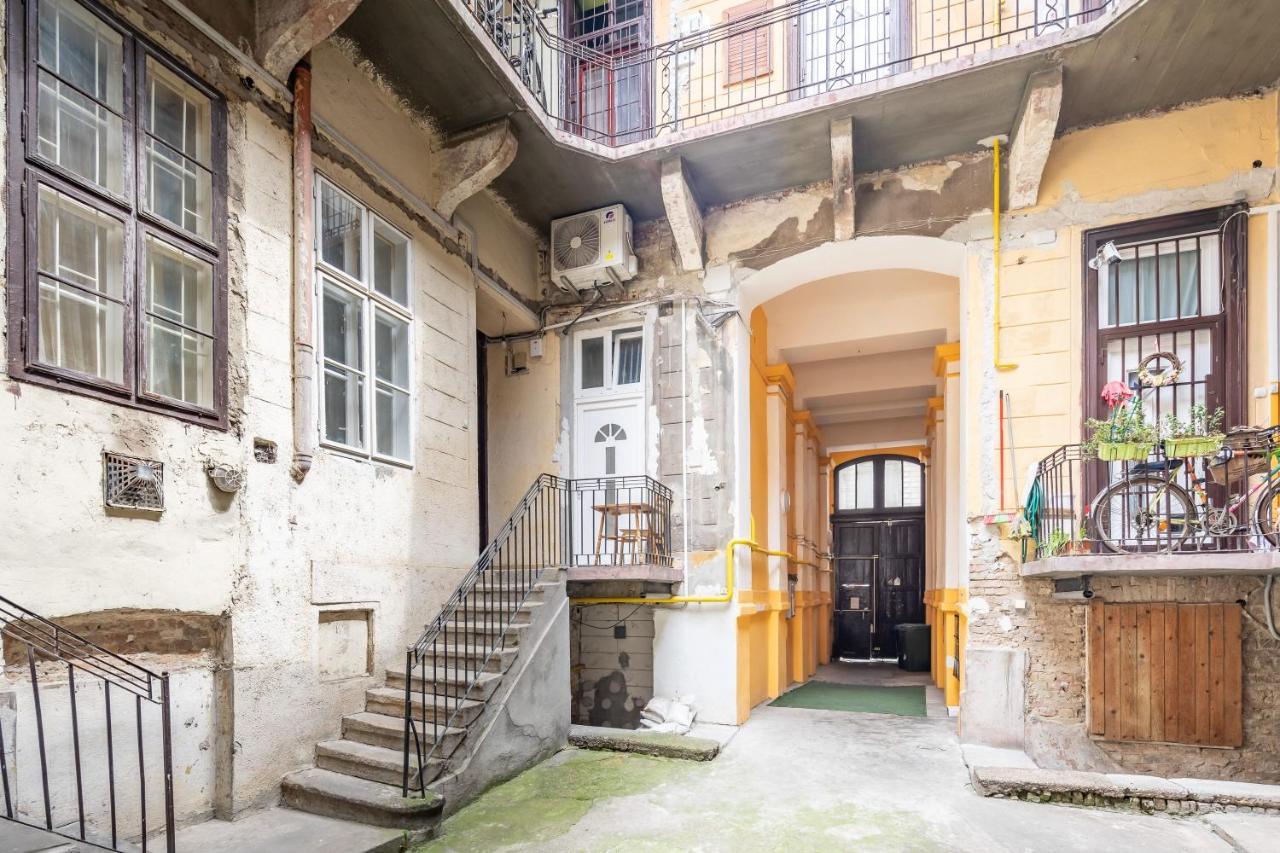Simple And Central A C Home Budapeste Exterior foto